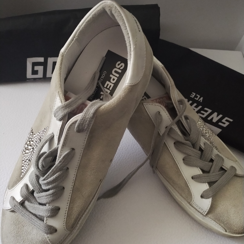 GOLDEN GOOSE SNEAKERS